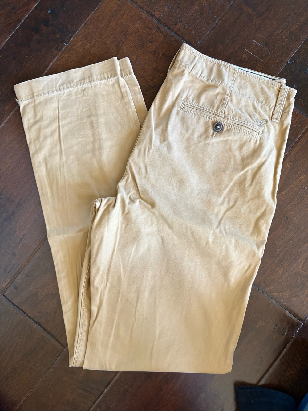 American Eagle Outfitters Tan Chino Pants